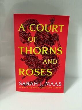 📚 3/$25 📚 A Court of Thorns and Roses Book Sarah J Maas